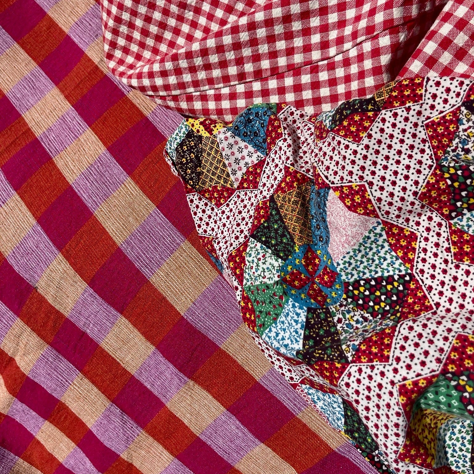Picnic Blanket [Pink/Red] - Image 4