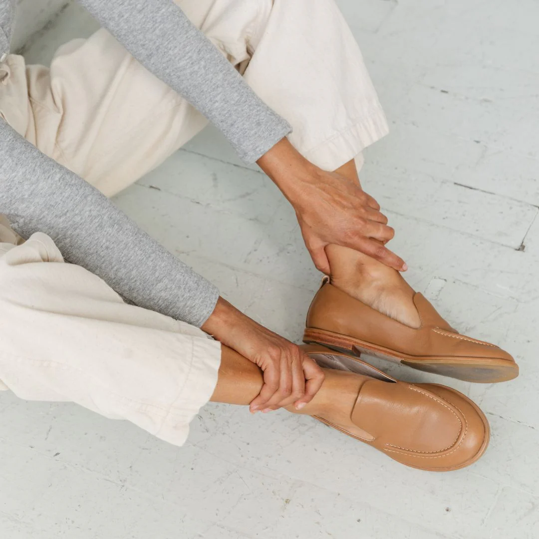 The Loafer [Miel] - Image 3