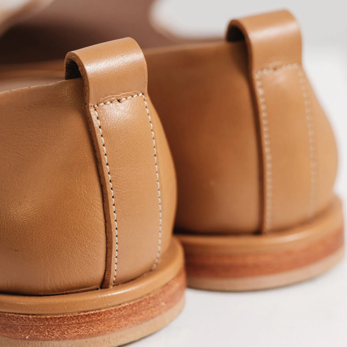 The Loafer [Miel] - Image 7