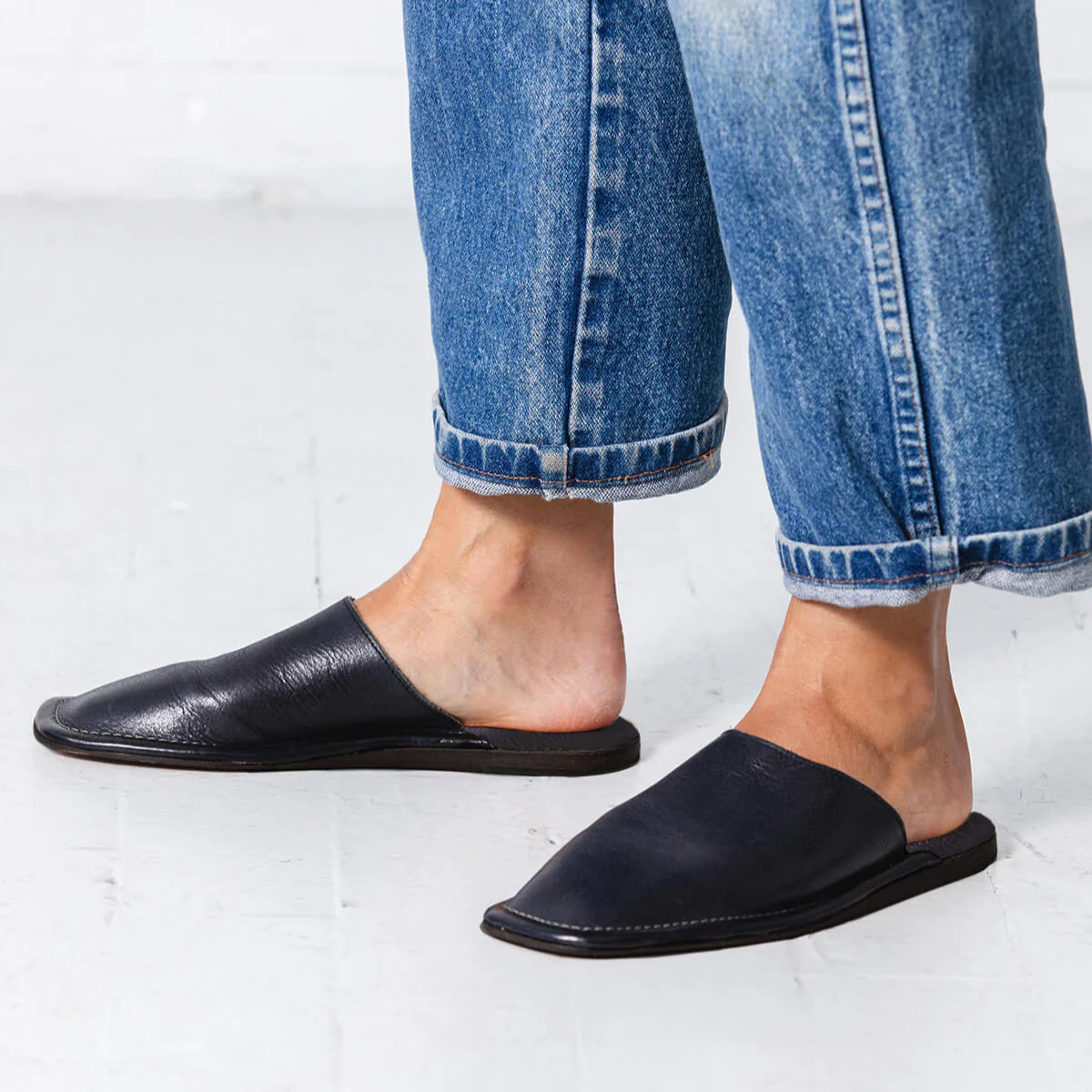 The Mule [Black] - Image 4