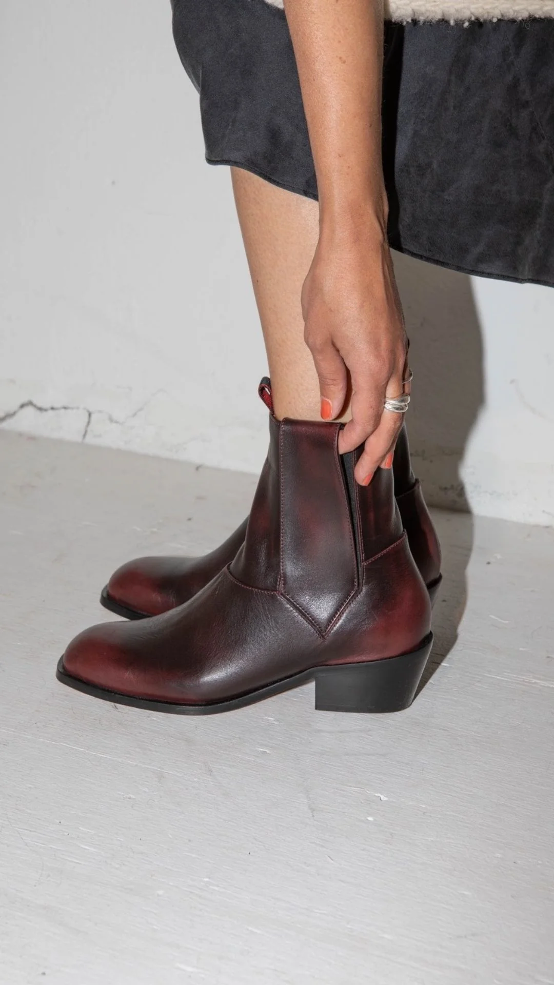 The Chelsea Boot [Oxblood] - Image 4